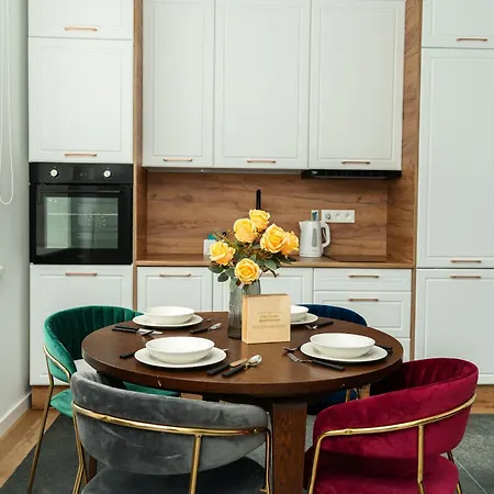 Apartment Zlocien