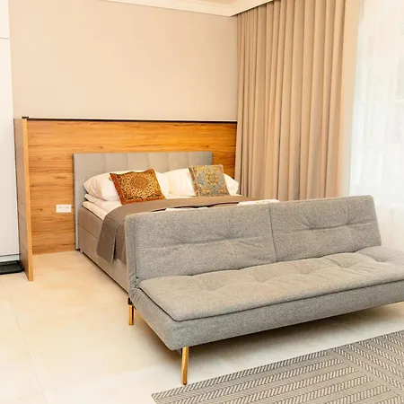 Złocień Apartament *