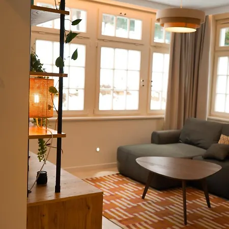 Apartment Zlocien *